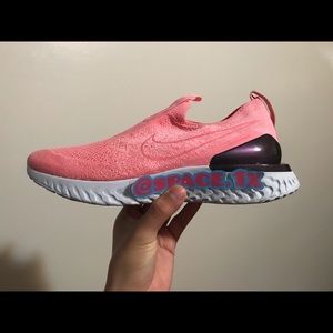 Nike epic phantom react flyknit